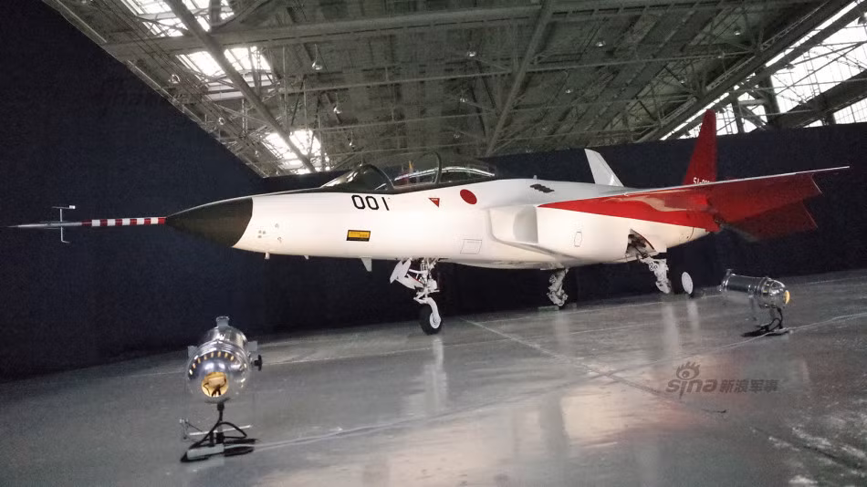 Can canh tiem kich tang hinh dau tien cua Nhat Ban