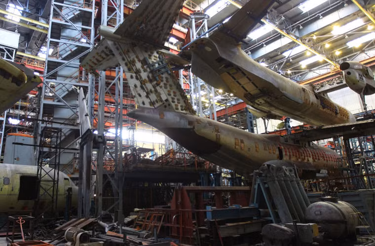 Nhin lai nhung may bay van tai Antonov danh tieng