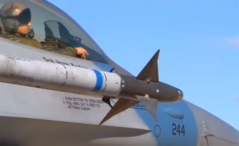 Tính đến thời điểm hiện tại vẫn chưa có máy bay chiến đấu Su-57 hoàn chỉnh nào phục vụ trong lực lượng Hàng không - Vũ trụ Nga. Những máy bay chúng ta vẫn gọi là Su-57 thực chất chỉ là mẫu thử T-50 và đây có thể được xem là sự thất bại của người Nga.