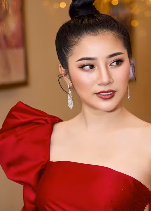 Năm 2015, Tố My đăng ký tham gia Solo cùng Bolero. Ở sân chơi này, cô giành ngôi vị á quân. Ảnh: FBNV