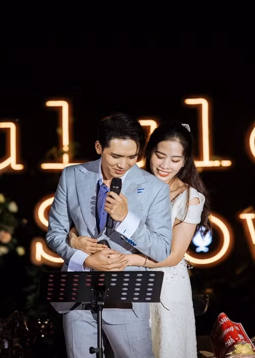 Tháng 9/2022, trên truyền thông, Bạch Công Khanh phủ nhận nghi vấn hẹn hò Nam Em. Ảnh: FBNV