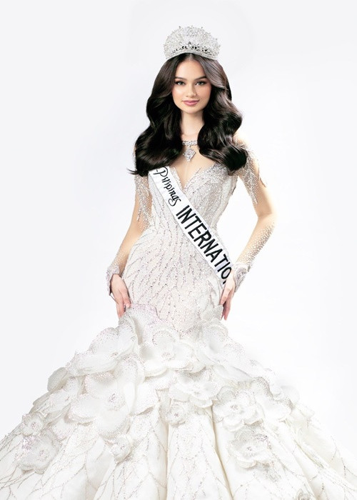 Dàn đối thủ của Phương Anh đã lộ diện. Một trong những thí sinh khiến đại diện Việt Nam phải dè chừng là đại diện Philippines - Hannah Arnold. Ảnh: FBNV