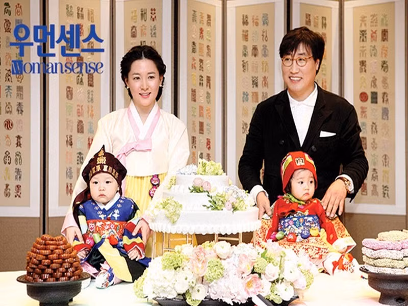 Ngày 20/2/2011, Lee Young Ae sinh đôi một trai một gái. Con gái nữ diễn viên tên Jung Seung Bin và cậu con trai tên Jung Seung Kwon. Ảnh: Dân Trí