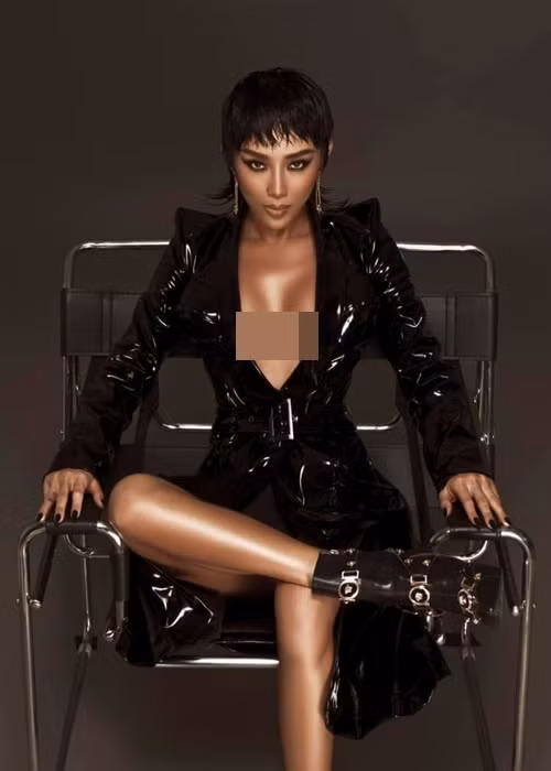 Không thể phủ nhận Tóc Tiên ngày càng gợi cảm sau khi lấy chồng.