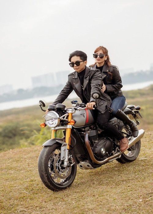 "Tôi dự định chở Kubi còn Thi chở Anna trong ngày cưới. Chỉ cần tưởng tượng, tôi đã thấy hình ảnh đó rất dễ thương rồi", Phan Hiển chia sẻ.