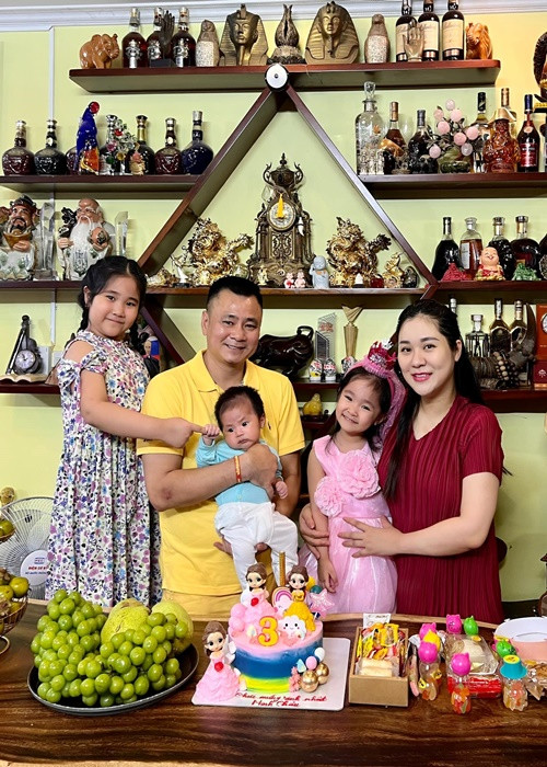 Minh Nguyệt sinh lần 3 cách đây 4 tháng.