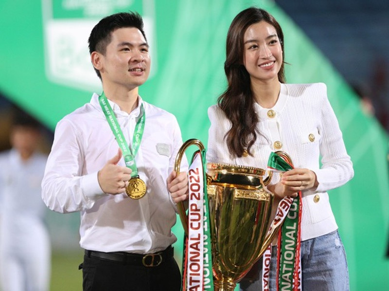 Mới đây, Mỹ Linh tiếp tục có mặt khi CLB Hà Nội lên ngôi vô địch Cup quốc gia 2022. Ảnh: Tổ quốc