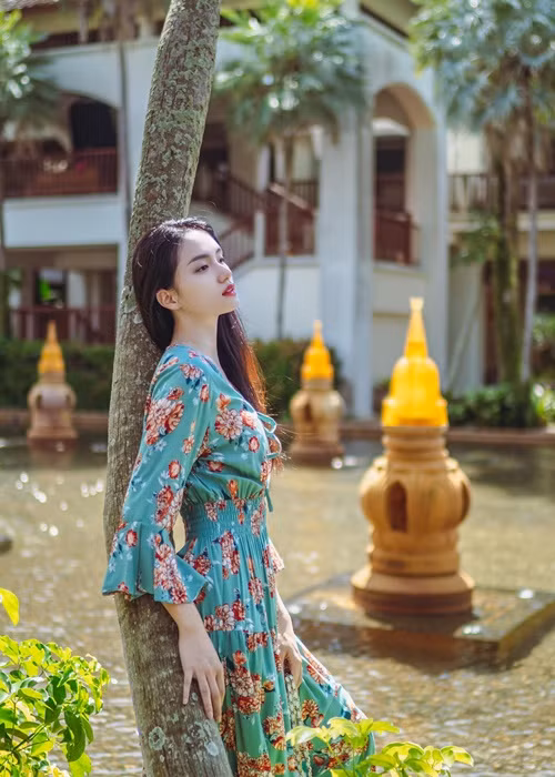 Nữ ca sĩ chuyển giới xinh đẹp nhưng lận đận tình duyên. Ảnh: FBNV