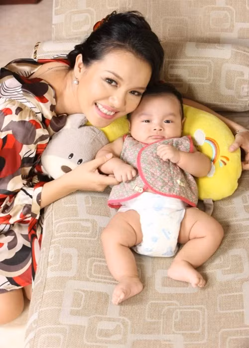 Qua 1 lan do, Ly Thanh Thao tim lai hanh phuc ben chong Tay