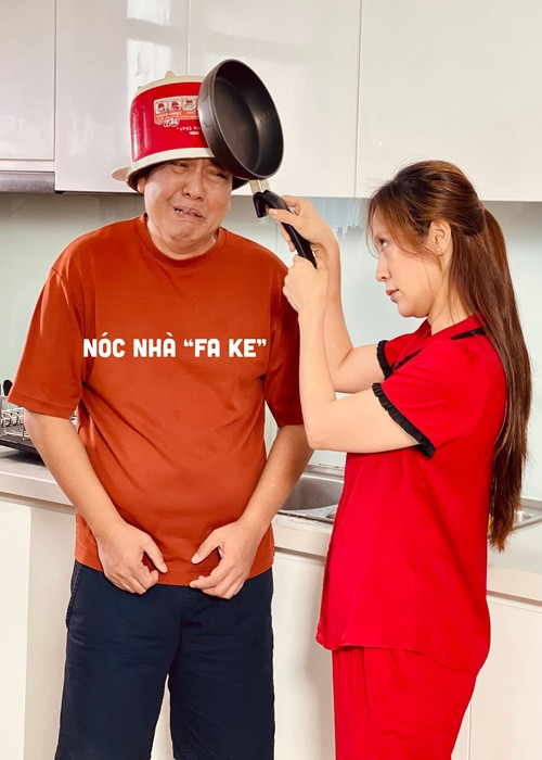 Cặp vợ chồng đạo diễn - diễn viên này thường xuyên chụp ảnh hài hước.