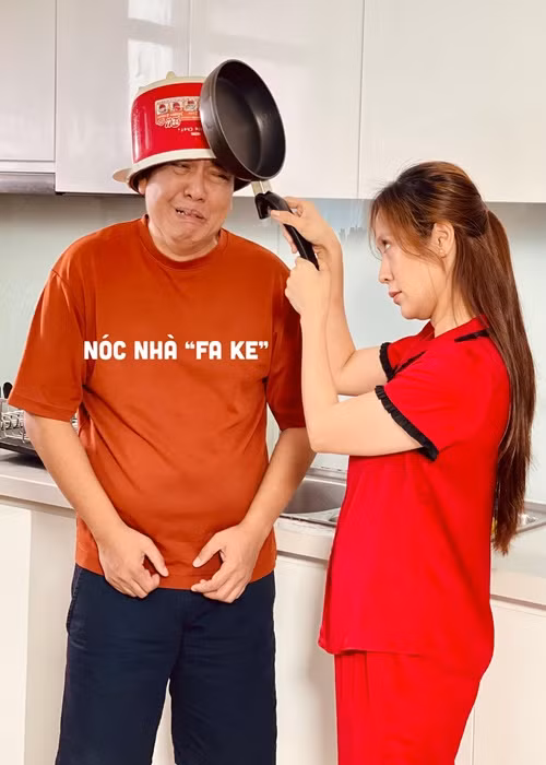 Cặp vợ chồng đạo diễn - diễn viên này thường xuyên chụp ảnh hài hước.