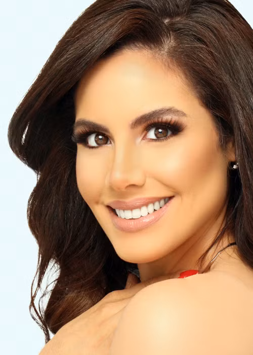 Dù chưa đoạt bất kỳ huy chương nào, đại diện Palestine - Nadeen Ayoub cũng được Missosology đánh giá cao.