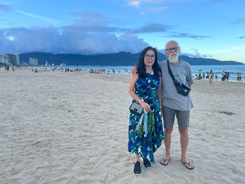 Trong cuộc phỏng vấn với Tiền Phong, Kim Xuân chia sẻ, những năm qua, bà nhận ít việc đi để dành thời gian cho gia đình. Năm nào gia đình nữ nghệ sĩ cũng đi du lịch. Thường gia đình sẽ dành hẳn một tháng để đi chơi cùng nhau. Ảnh: FBNV