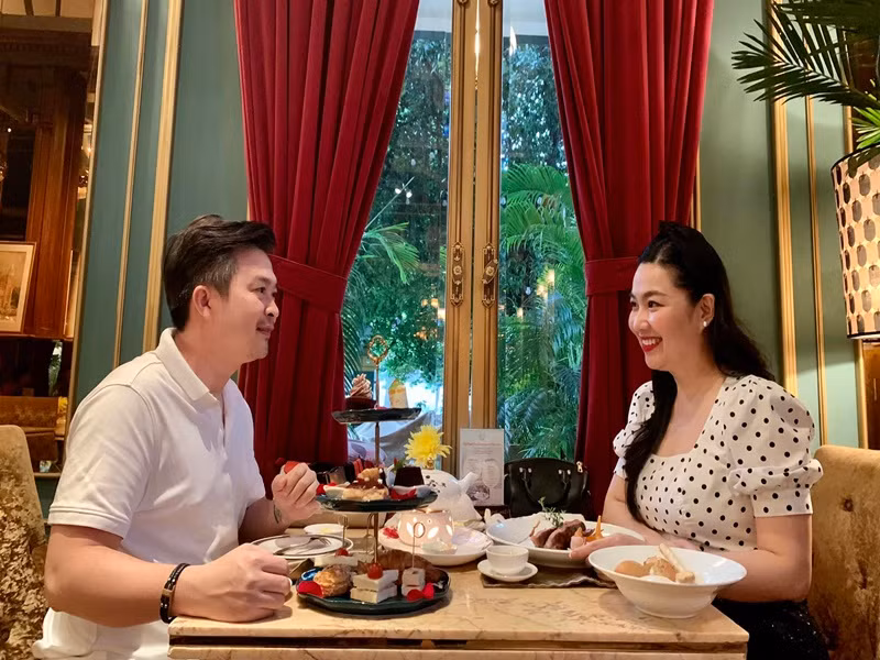 Tình cảm giữa Lê Khánh và Tuấn Khải vẫn mặn nồng sau nhiều năm kết hôn.