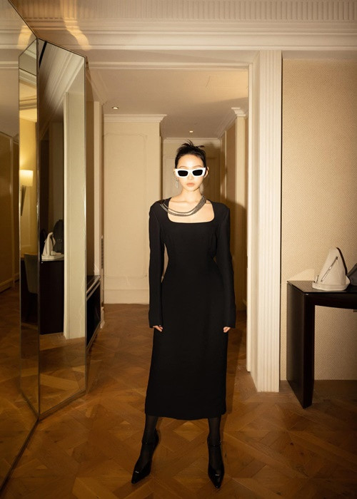 Hiền Hồ khoe vẻ sang chảnh tại một sự kiện. Ảnh: FBNV