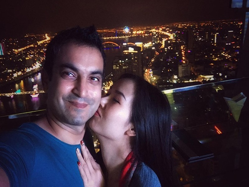 Võ Hạ Trâm còn được chồng ủng hộ hết mình trong công việc. Theo lời nữ ca sĩ, ông xã luôn vỗ về, động viên trong lúc cô lo lắng, hoang mang trong công việc, nhất là khi chuẩn bị cho sự kiện lớn trong sự nghiệp của mình.