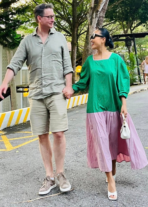 Năm 2021, Đoan Trang cùng chồng con sang Singapore định cư, khi Johan đảm nhận vị trí công việc mới, thuận lợi cho việc phát triển sự nghiệp. Ảnh: FBNV