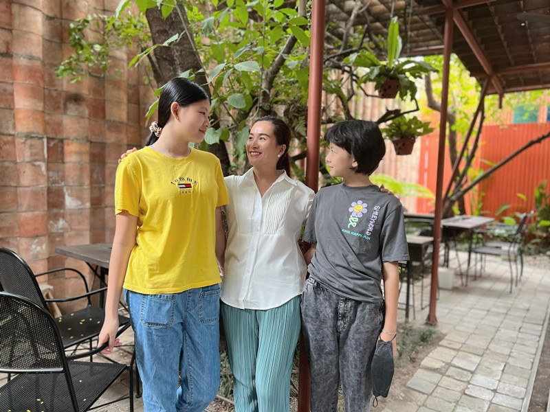 Hình ảnh mới nhất của hai con gái Bình Minh.