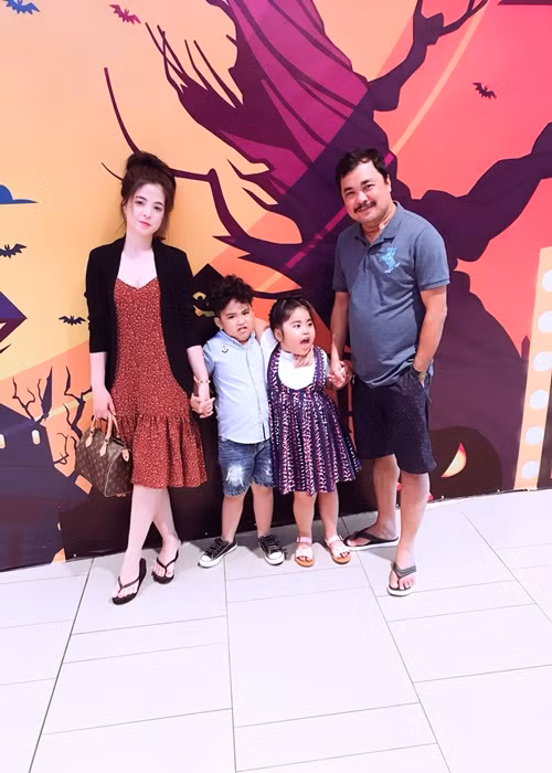 Khi quay phim “Mẹ rơm”, Phương Điền đếm từng ngày rời vợ con.