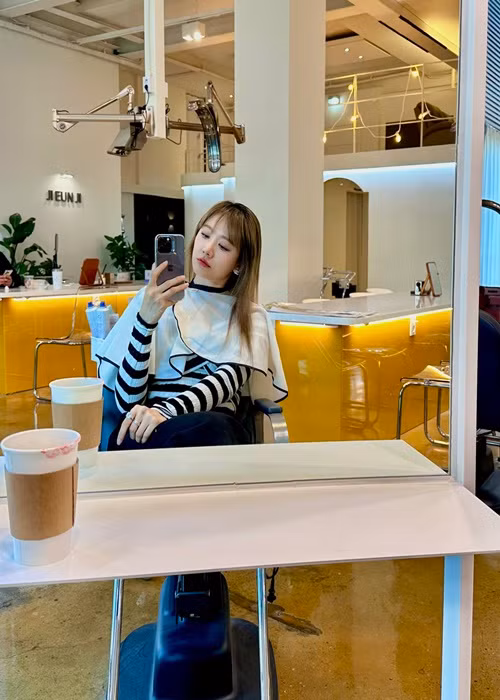 Hari Won bày tỏ, cô không buồn khi Trấn Thành không thể tới tham dự.