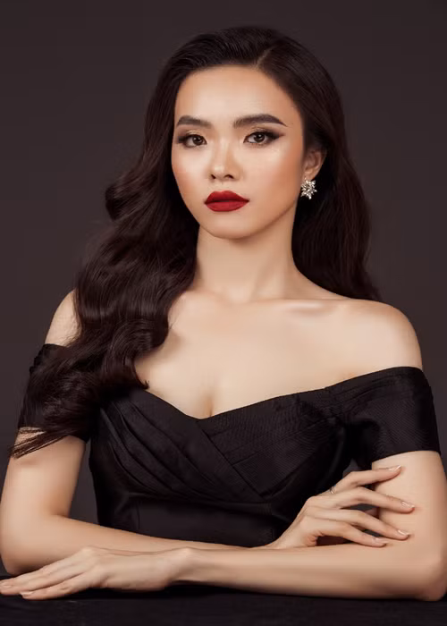 Đến từ Đồng Tháp, Lê Phan Hạnh Nguyên được nhiều người kỳ vọng đăng quang Hoa hậu Du lịch Việt Nam 2022. Ảnh: FBNV