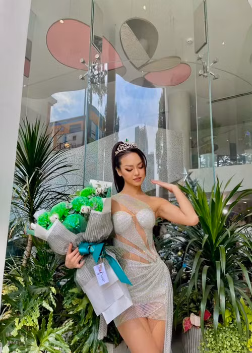 Mai Ngô không công khai hình ảnh lẫn danh tính người yêu hiện tại.