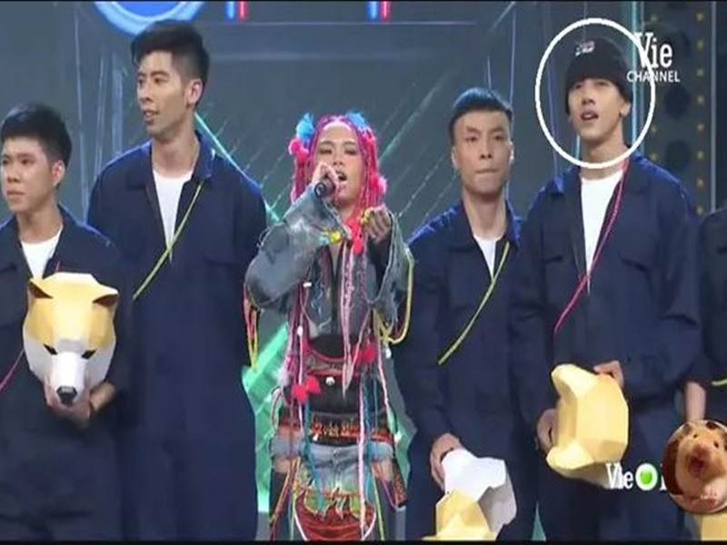 Quốc Tít gây chú ý khi tham gia biểu diễn cùng Tlinh trong chung kết 1 của Rap Việt năm 2020 và gần đây là Street Dance Việt Nam. Ảnh: Vietnamnet