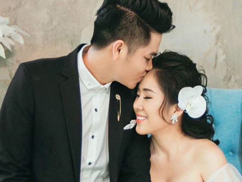 Ban đầu, mẹ của Trung Kiên không ủng hộ mối quan hệ giữa con trai và Lê Phương. Trước sự phản đối của mẹ Trung Kiên, Lê Phương nói với bà: "Con chỉ yêu con trai của mẹ và điều đó không có gì là sai trái. Và khi con có những thứ gì, con cũng sẽ dành hết cho Trung Kiên". Cuối cùng, tình yêu và sự chân thành của Lê Phương khiến mẹ của Trung Kiên mềm lòng và đồng ý.