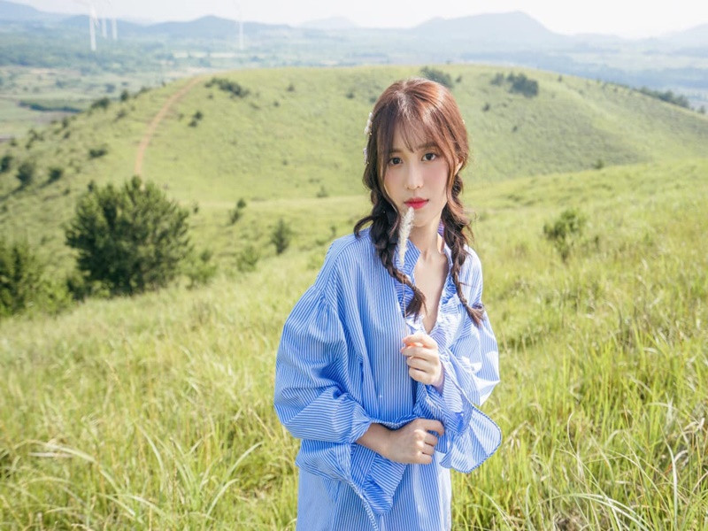 Rời Giọng hát Việt, Han Sara đầu quân cho công ty của Ông Cao Thắng - Đông Nhi. Ảnh: FBNV