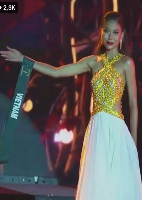 Trước chung kết, Thu Thảo tâm sự: "Thảo không biết từ khi nào mình không còn là mình nữa, mình không còn cảm thấy tự do nữa và mỗi ngày Thảo tự tìm động lực cho chính mình. Thảo đã thay đổi và cố gắng nỗ lực...". Ảnh: Yan