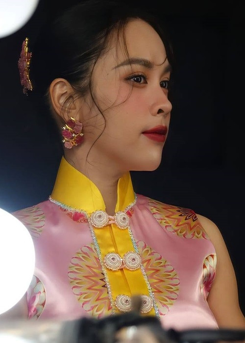 Hôn nhân hạnh phúc của quán quân “Ca sĩ mặt nạ” Ngọc Mai Hon nhan hanh phuc cua quan quan “Ca si mat na” Ngoc Mai