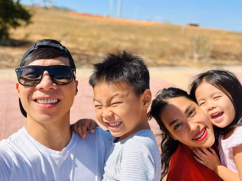 Năm 2019, tin đồn Quốc Nghiệp từng có vợ và hai con riêng khiến nhiều người xôn xao. Phía Ngọc Mai tỏ ra bình thản, cho rằng đó là những tin đồn vô căn cứ. Còn Quốc Nghiệp cho rằng, mọi thông tin đồn đoán thất thiệt bên ngoài không làm ảnh hưởng đến cuộc sống và hạnh phúc gia đình anh.