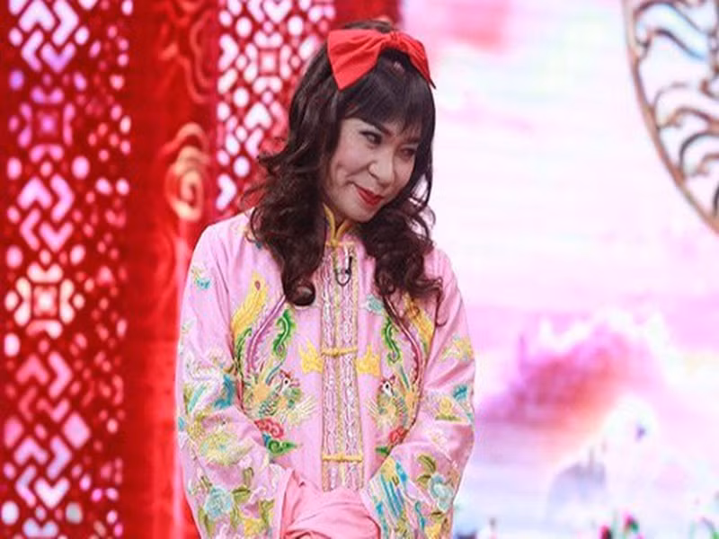 Mới đây rộ tin Công Lý trở lại Táo Quân 2023. Tuy nhiên, theo nguồn tin riêng của Dân trí, hiện tại, NSND Công Lý vẫn đang trong quá trình điều trị theo phác đồ của bệnh viện 108 và thỉnh thoảng đi nước ngoài để chữa bệnh theo lịch trình riêng. Việc Công Lý tham gia Táo Quân được hay không còn phụ thuộc rất nhiều vào tình hình sức khỏe của anh. Ảnh: Vietnamnet