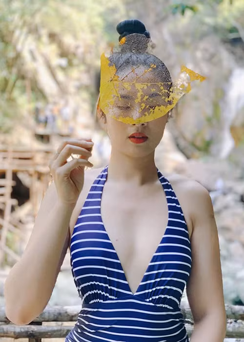 Lần hiếm hoi Ngọc Hân đăng ảnh mặc bikini trên trang cá nhân.