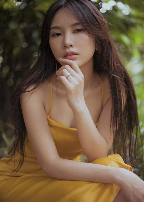 Người đẹp từng ra mắt MV riêng mang tên "Ai tương tư về ai". Sản phẩm do chính cô tham gia sáng tác, sản xuất.