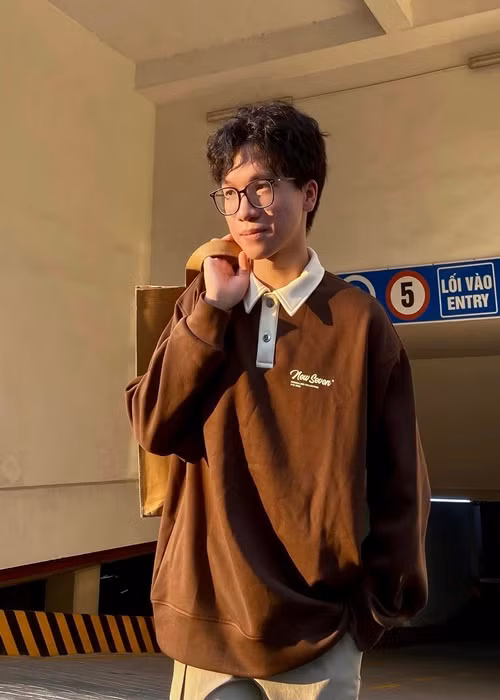 Trọng Tấn từng chia sẻ trên Vietnamnet, sau khi Tấn Đạt học thanh nhạc trung cấp 1 tại Học viện Âm nhạc Quốc gia Việt Nam, anh mới phát hiện ra con có khả năng ca hát. Sau đó, Tấn Đạt đã theo bố học thanh nhạc.