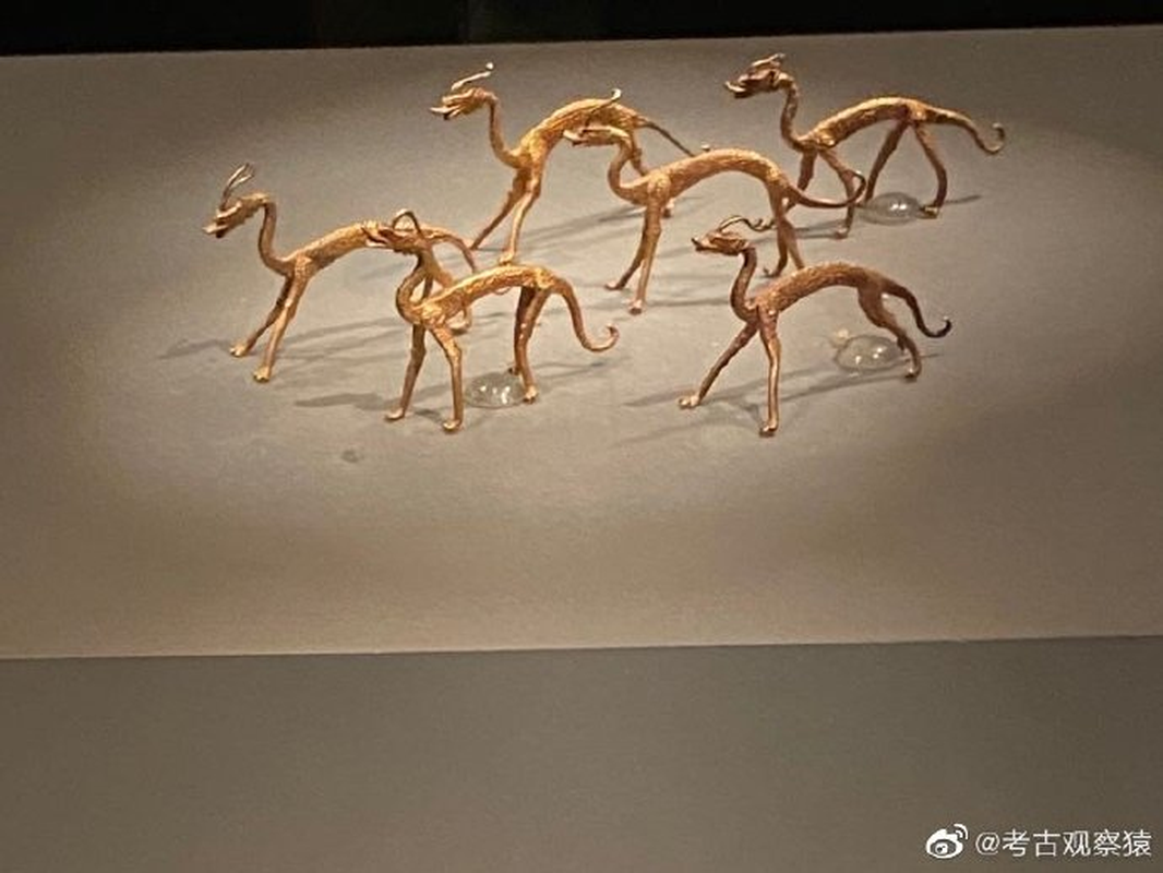 Một số di vật được công nhận là bảo vật quốc gia và được trưng bày công khai ở Bắc Kinh vào năm 2004.