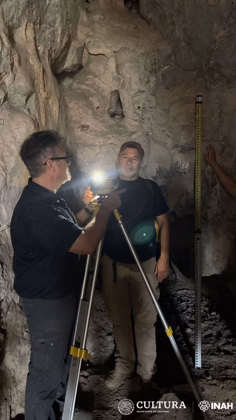 Cuộc khai quật tại hang động bắt đầu từ năm 2003 và đã phát hiện khoảng 30.000 hiện vật và di tích sinh thái, gợi lên nhiều câu chuyện về cuộc sống và nền văn hóa của người dân cổ đại tại khu vực này.