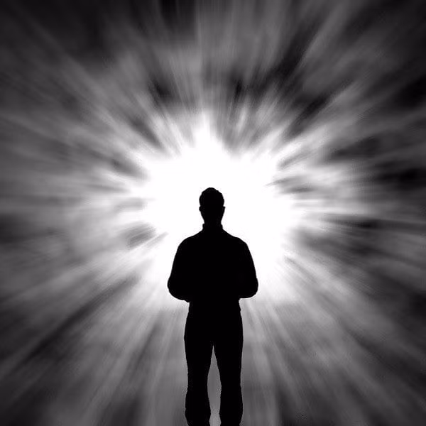 Trong những năm gần đây, nghiên cứu khoa học và bằng chứng thực nghiệm ngày càng cho thấy thế giới sau khi chết có thể không như chúng ta tưởng tượng. Sự sống có thể có một dạng liên tục nào đó, để lại những dấu vết kỳ lạ, gọi là sự chuyển hóa năng lượng sau khi chết.