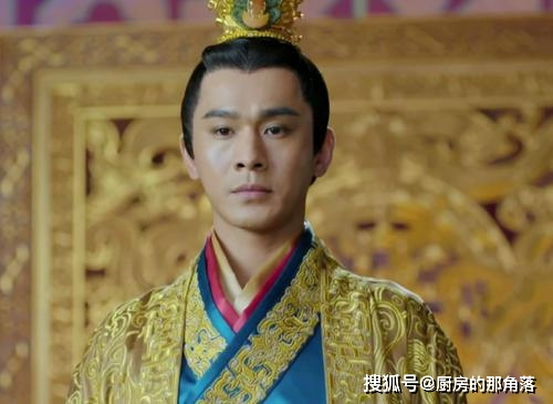 Nhuế Khương là người mẹ ruột của Nhuế Bá Vạn - vua nước Nhuế thời Xuân Thu. Dưới sự lãnh đạo của Nhuế Khương, nước Nhuế đã đánh bại nước Tần dù yếu hơn về quân số.