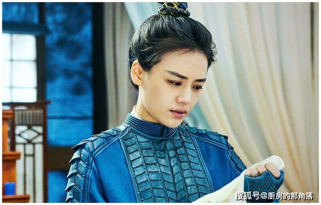 Nhuế Khương là người phụ nữ đầu tiên nắm quyền lực trong xã hội phong kiến, mặc dù sức ảnh hưởng của bà không bằng Võ Tắc Thiên.