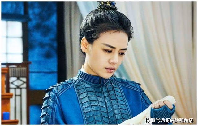 Nhuế Khương là người phụ nữ đầu tiên nắm quyền lực trong xã hội phong kiến, mặc dù sức ảnh hưởng của bà không bằng Võ Tắc Thiên.