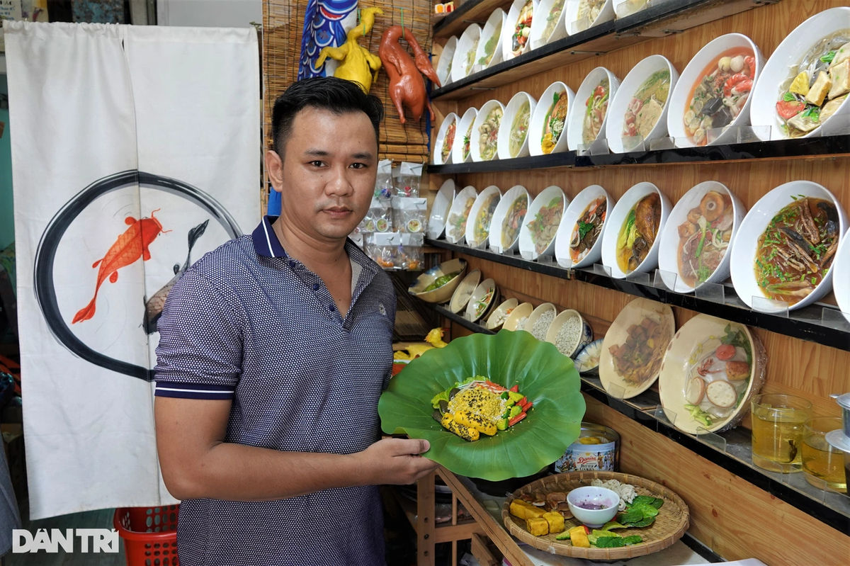 Tạo tượng ông Địa “tí hon”, nghệ nhân 8X bán 2.000 tượng dịp Tết - Hình 4 Tao tuong ong Dia “ti hon”, nghe nhan 8X ban 2.000 tuong dip Tet-Hinh-4