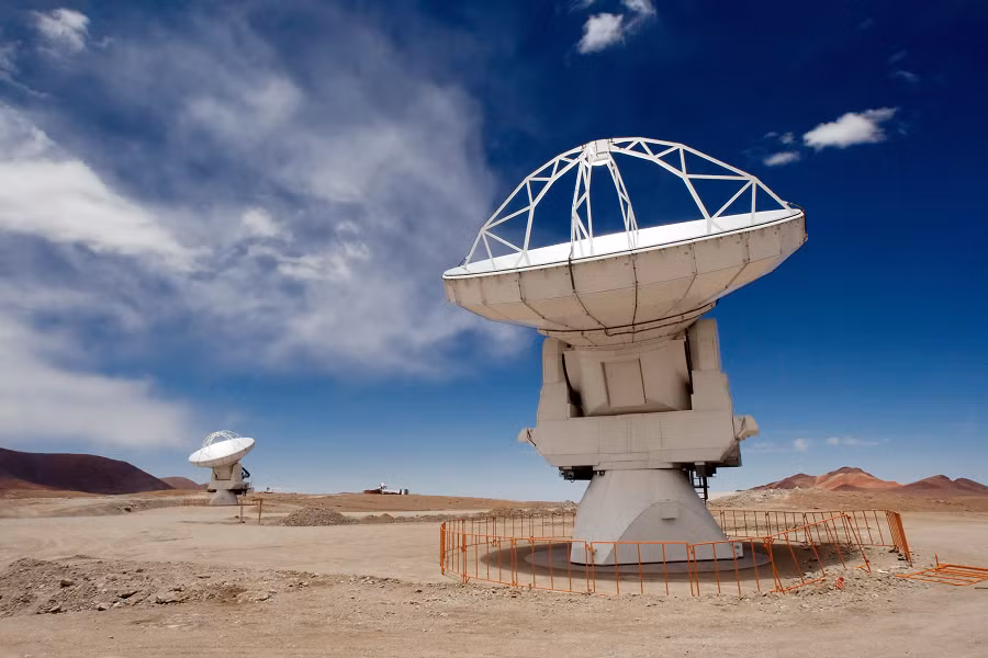 Phát hiện này giúp giải thích tại sao một số quan sát gần đây cho thấy vũ trụ sơ khai có nhiều thiên hà mờ nhạt, có thể đã bị các chuẩn tinh tấn công, dẫn đến hình thành sao kém.