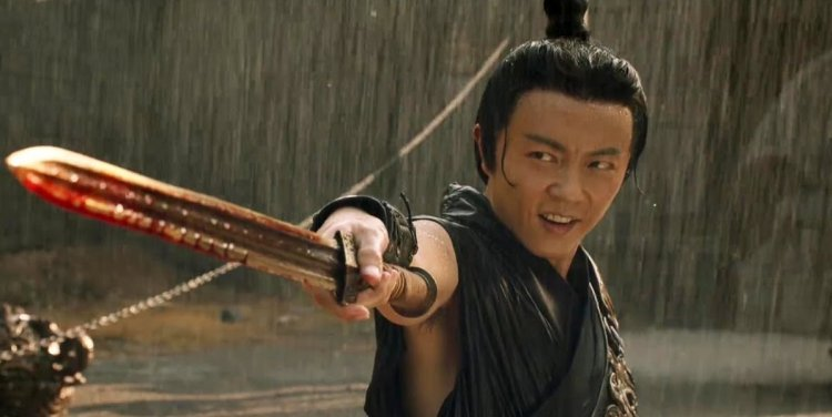 Kinh Kha, từ nước Vệ, chọn nước Yên làm nơi trú ngụ sau khi không được chính phủ Vệ trọng dụng. Thái tử Đan đã chọn Kinh Kha làm người thực hiện vụ ám sát Tần Thủy Hoàng.