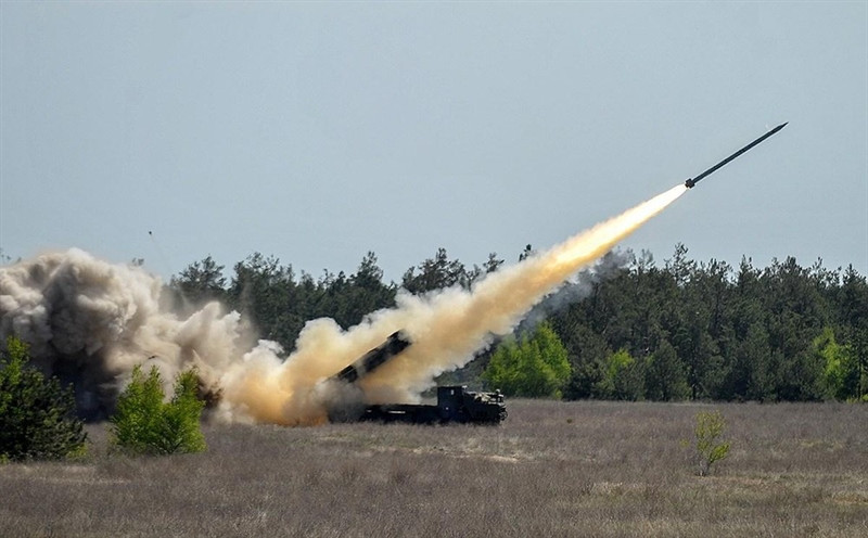 Ngoài phục vụ nhu cầu nội địa, tổ hợp MLRS Vilkha-M của Ukraine còn được đánh giá có tiềm năng xuất khẩu rất cao khi giá thành ở mức dễ chịu và đặc biệt là Kiev luôn sẵn sàng chuyển giao công nghệ.