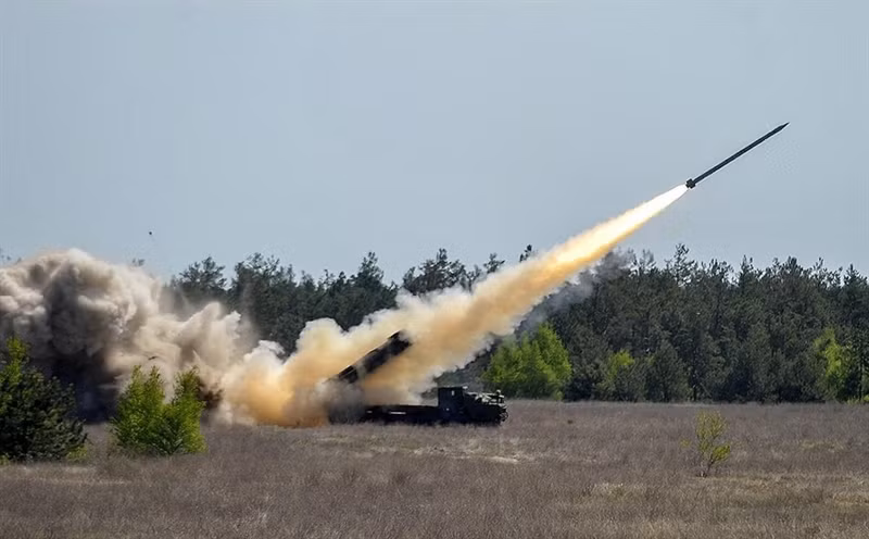 Ngoài phục vụ nhu cầu nội địa, tổ hợp MLRS Vilkha-M của Ukraine còn được đánh giá có tiềm năng xuất khẩu rất cao khi giá thành ở mức dễ chịu và đặc biệt là Kiev luôn sẵn sàng chuyển giao công nghệ.