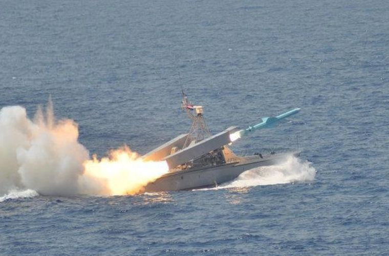 Không những thế, Iran còn mua luôn giấy phép để tự sản xuất loại tên lửa này trong nước với tên gọi "Nur".