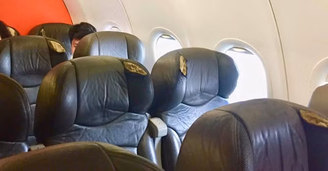 Qua te ghe may bay Jetstar Pacific bi khach to rach buom