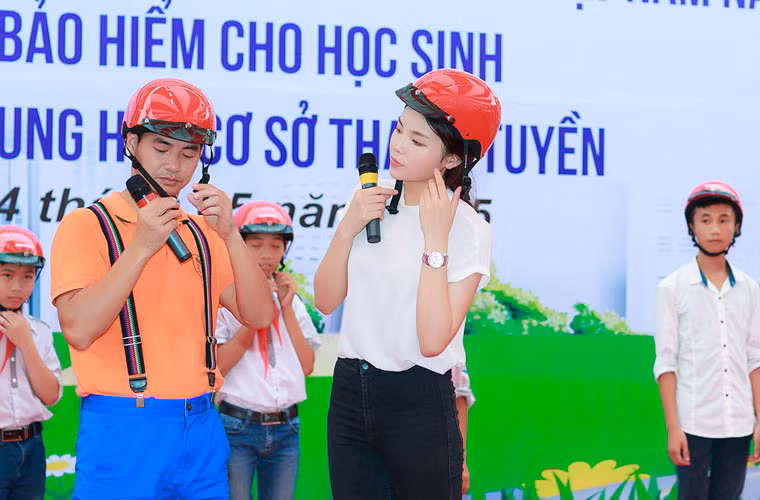 Hoa hau Ky Duyen gian di di lam tu thien-Hinh-4